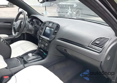 2018 Chrysler 300 300S Awd из США, поврежденный, VIN 2C3CCAGGXJH204089